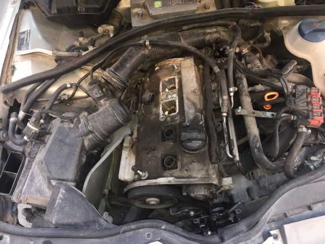 Volkswagen Passat 1997-2000 Çıkma Yedek Adr Komple Motor